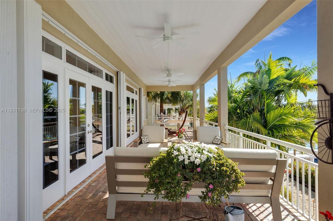 For Sale: $4,650,000 (6 beds, 5 baths, 4964 Square Feet)