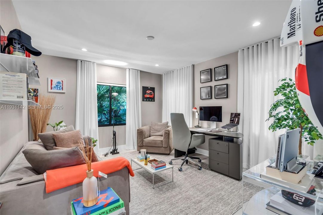 待售: $2,400,000 (4 贝兹, 3 浴室, 3145 平方英尺)