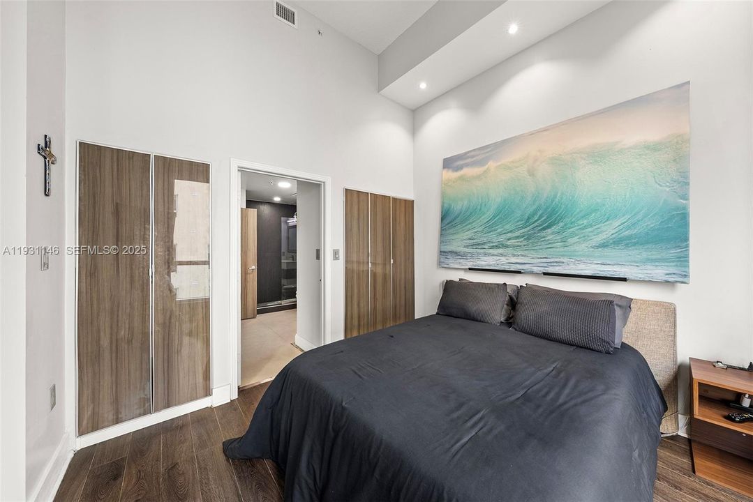 На продажу: $419,000 (1 спален, 1 ванн, 890 Квадратных фут)