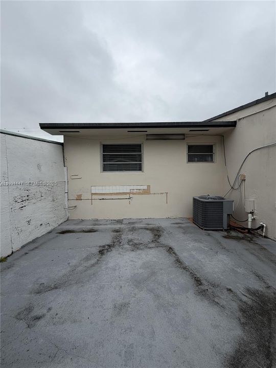 For Sale: $884,000 (0 beds, 0 baths, 2150 Square Feet)