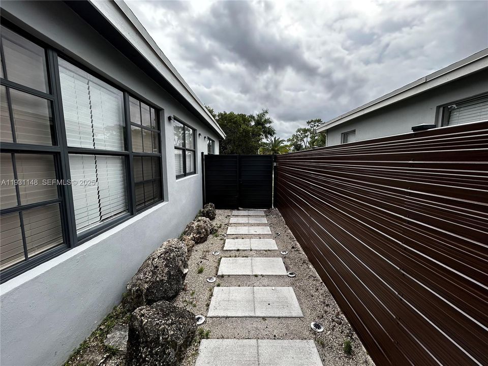 En Renta: $2,300 (1 camas, 1 baños, 1824 Pies cuadrados)