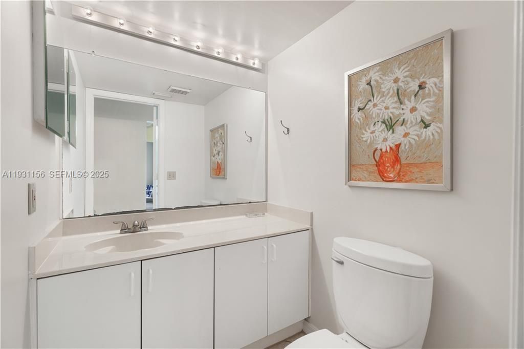 For Sale: $415,000 (3 beds, 2 baths, 2136 Square Feet)