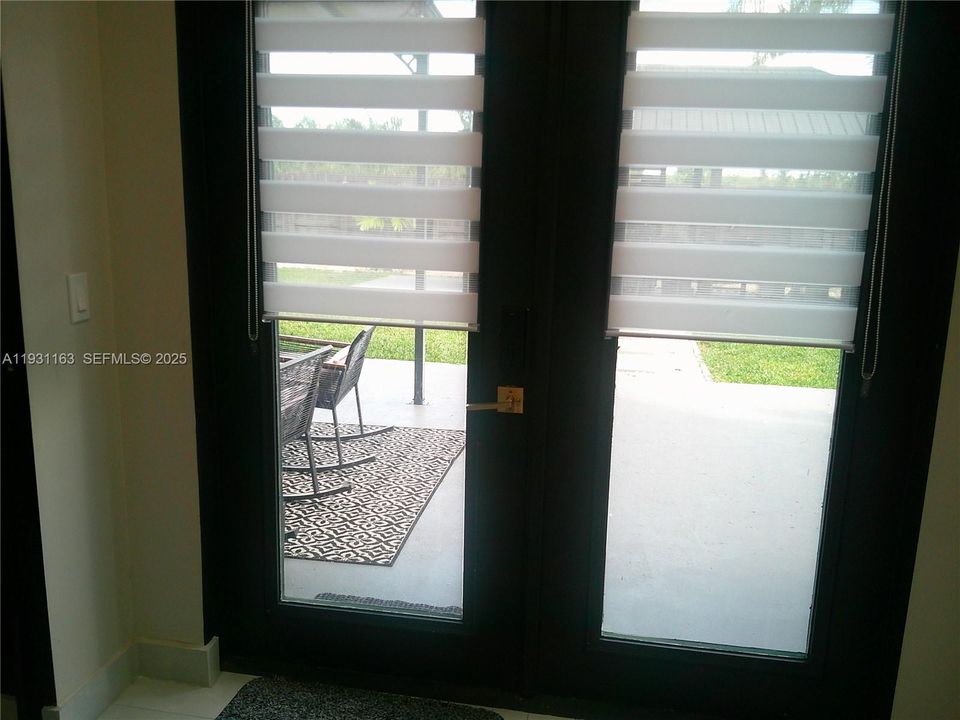 На продажу: $639,900 (5 спален, 3 ванн, 2214 Квадратных фут)