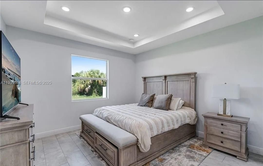 For Sale: $319,900 (3 beds, 2 baths, 1505 Square Feet)