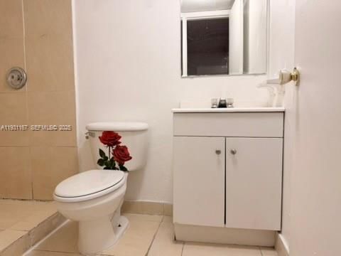 В аренду: $2,350 (2 спален, 2 ванн, 1415 Квадратных фут)