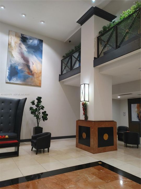 En Venta: $335,000 (1 camas, 1 baños, 860 Pies cuadrados)