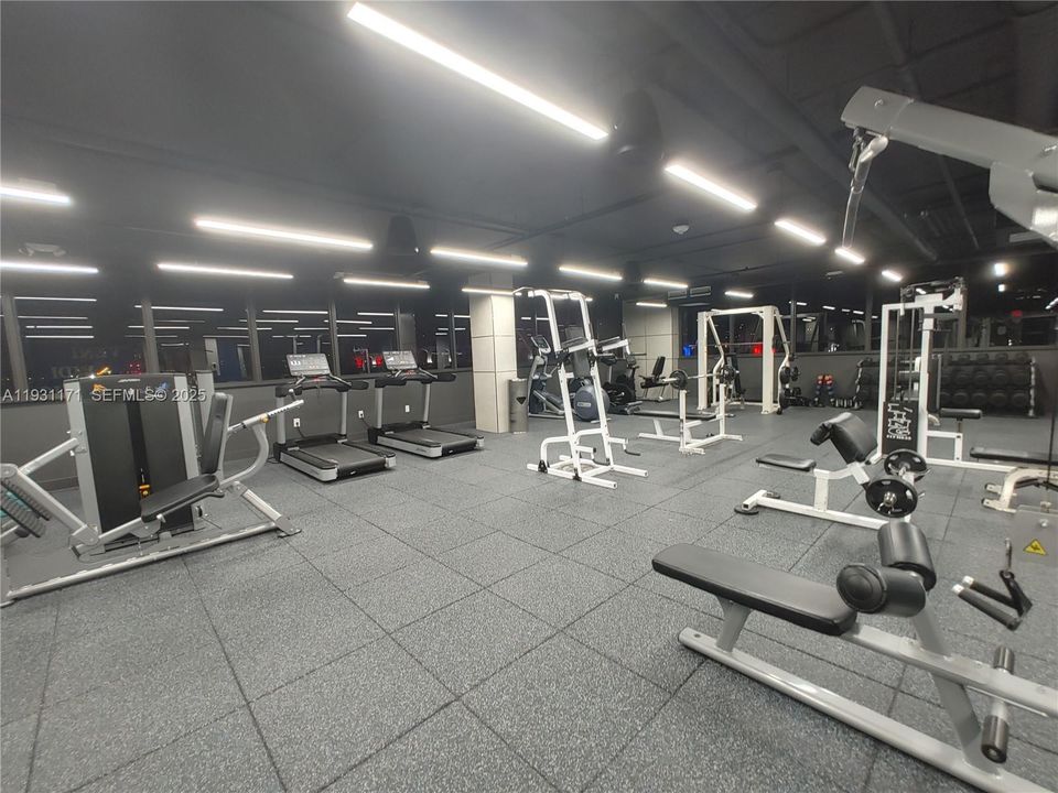 En Venta: $335,000 (1 camas, 1 baños, 860 Pies cuadrados)