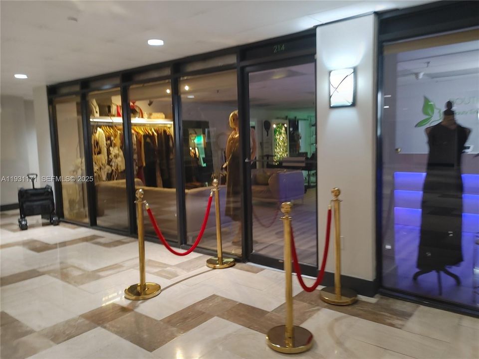 En Venta: $335,000 (1 camas, 1 baños, 860 Pies cuadrados)