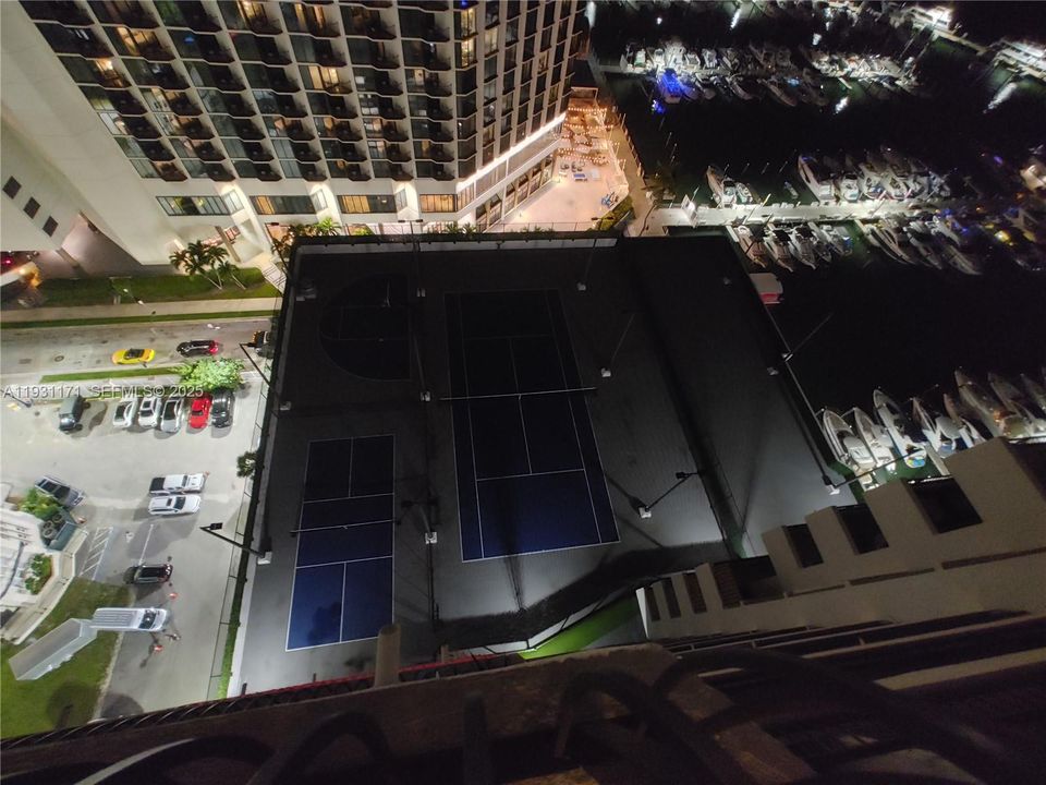 En Venta: $335,000 (1 camas, 1 baños, 860 Pies cuadrados)