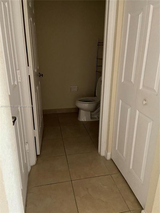 В аренду: $3,200 (3 спален, 2 ванн, 1742 Квадратных фут)