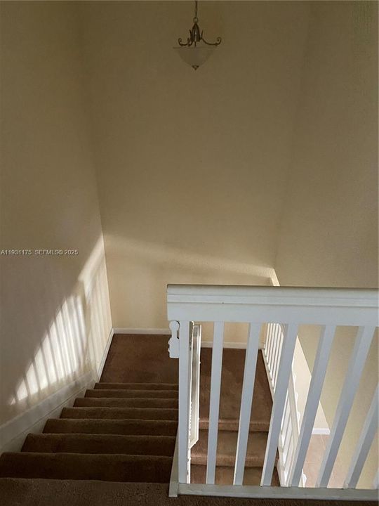 В аренду: $3,200 (3 спален, 2 ванн, 1742 Квадратных фут)