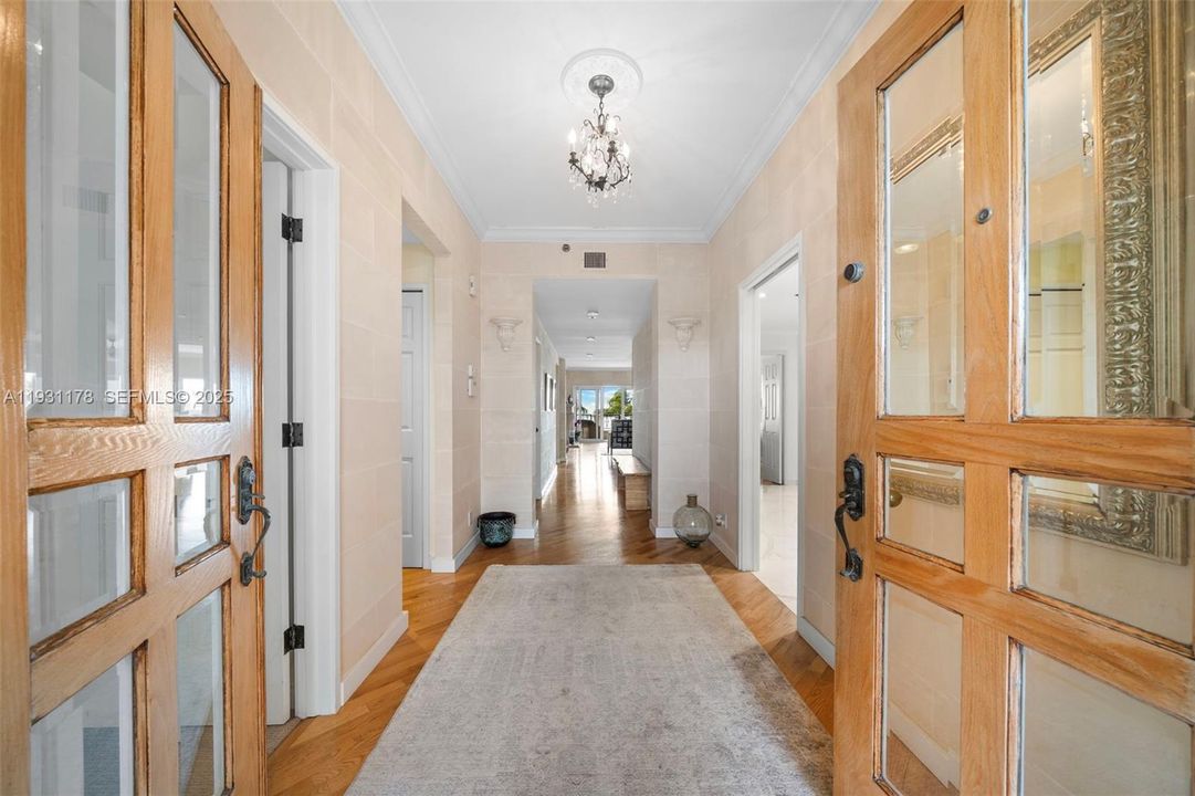 For Rent: $25,000 (2 beds, 2 baths, 1847 Square Feet)