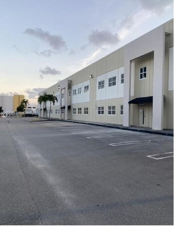 For Rent: $7,500 (0 beds, 0 baths, 0 Square Feet)