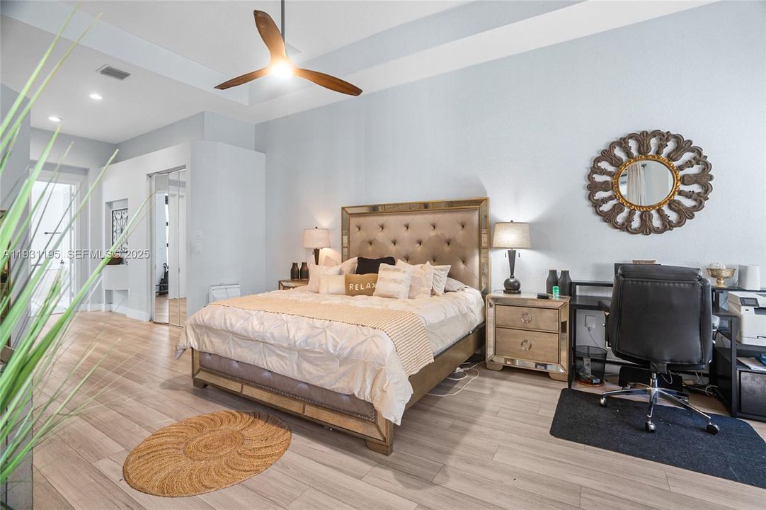 На продажу: $985,000 (4 спален, 3 ванн, 2957 Квадратных фут)