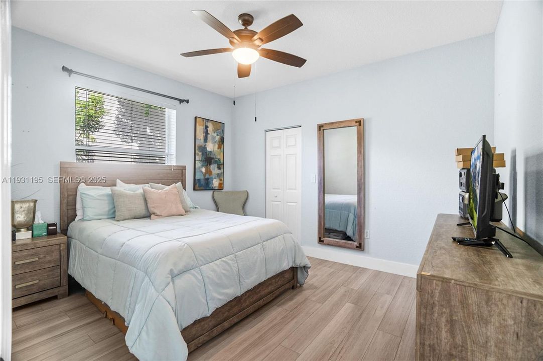 На продажу: $985,000 (4 спален, 3 ванн, 2957 Квадратных фут)