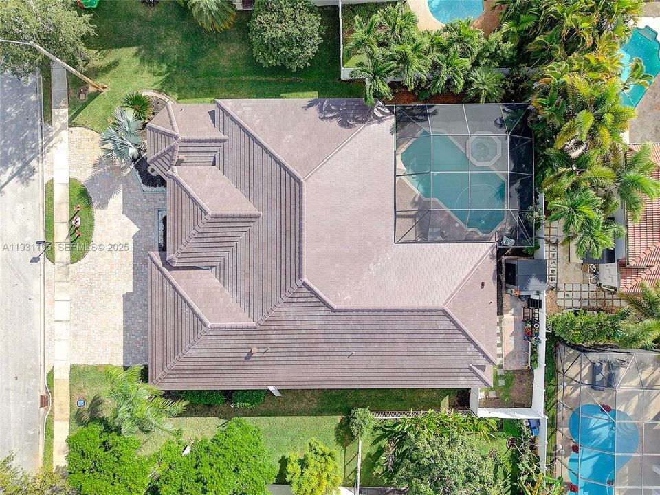 На продажу: $985,000 (4 спален, 3 ванн, 2957 Квадратных фут)