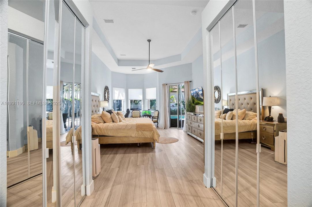 На продажу: $985,000 (4 спален, 3 ванн, 2957 Квадратных фут)