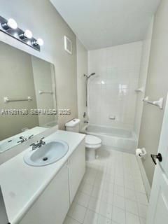 Main BR Bathroom