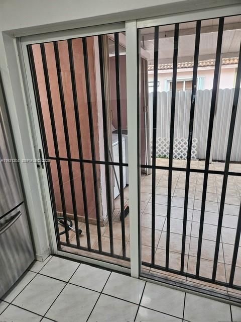 For Sale: $425,500 (3 beds, 2 baths, 1440 Square Feet)