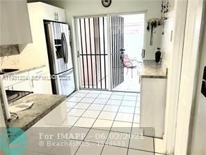 For Sale: $425,500 (3 beds, 2 baths, 1440 Square Feet)
