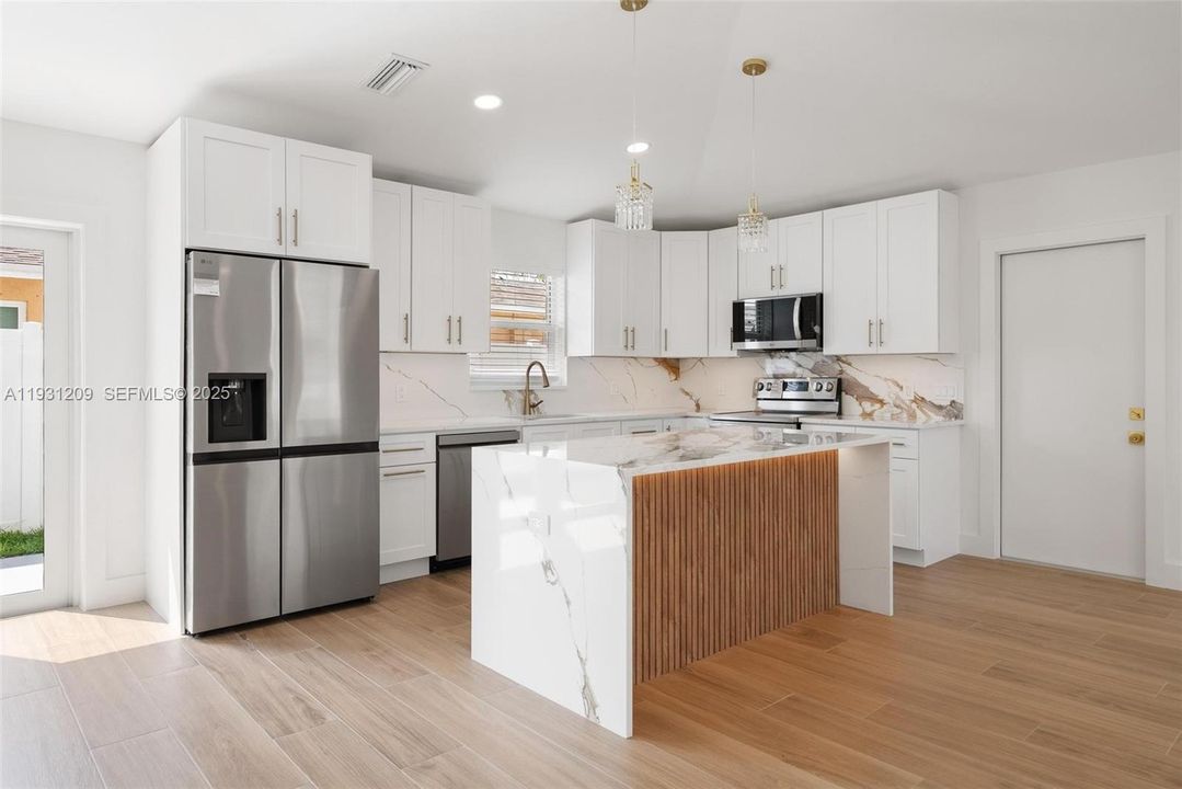 En Renta: $3,600 (3 camas, 2 baños, 1436 Pies cuadrados)