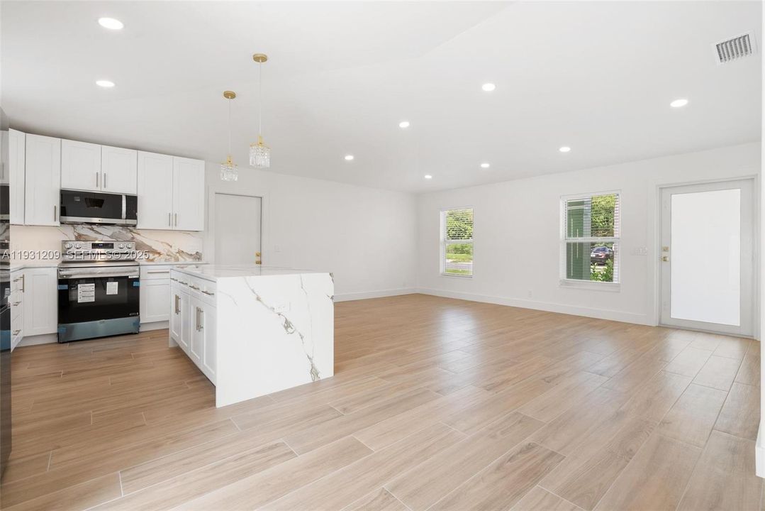 En Renta: $3,600 (3 camas, 2 baños, 1436 Pies cuadrados)