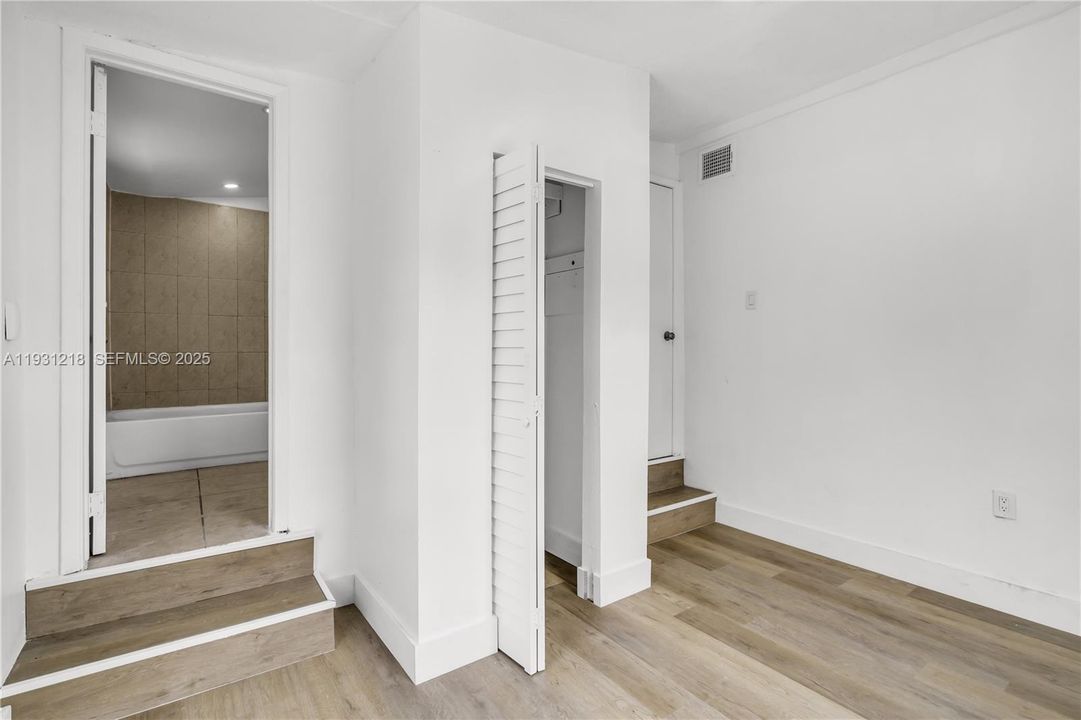 En Renta: $3,300 (3 camas, 2 baños, 912 Pies cuadrados)