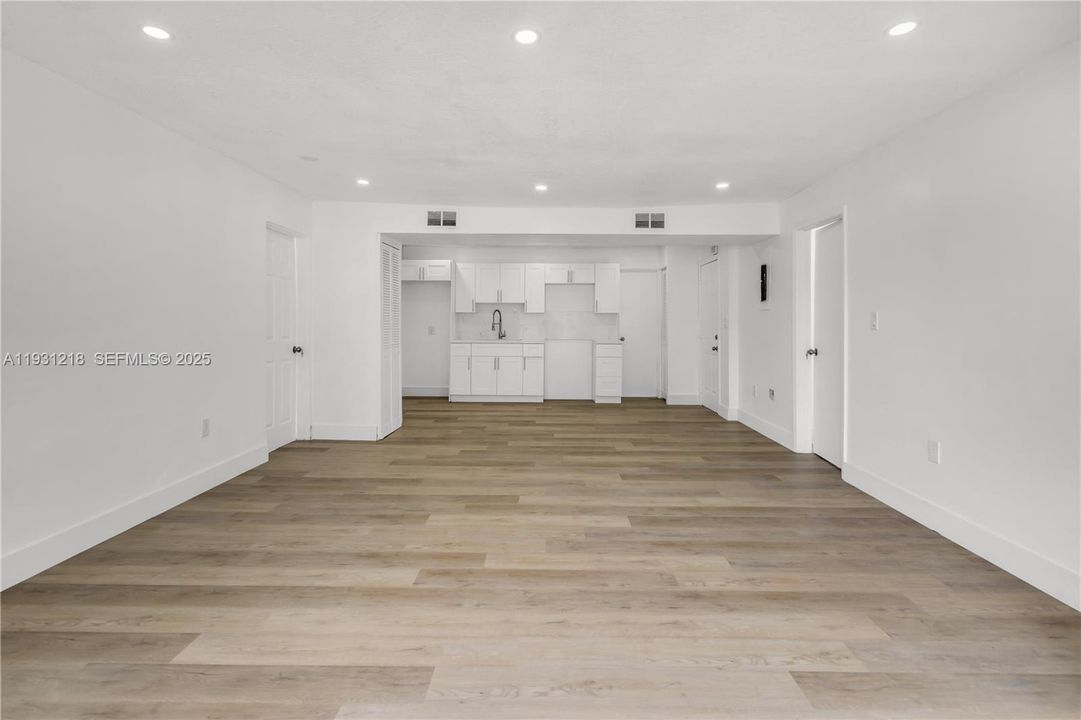 En Renta: $3,300 (3 camas, 2 baños, 912 Pies cuadrados)