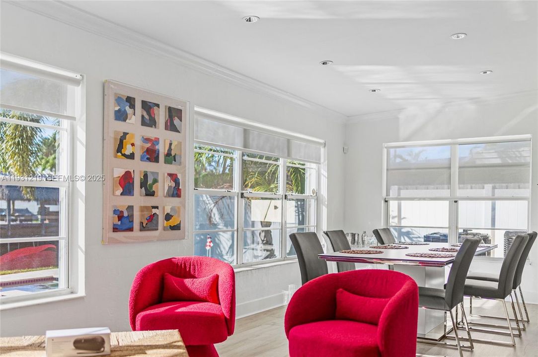 待售: $1,300,000 (3 贝兹, 2 浴室, 1750 平方英尺)