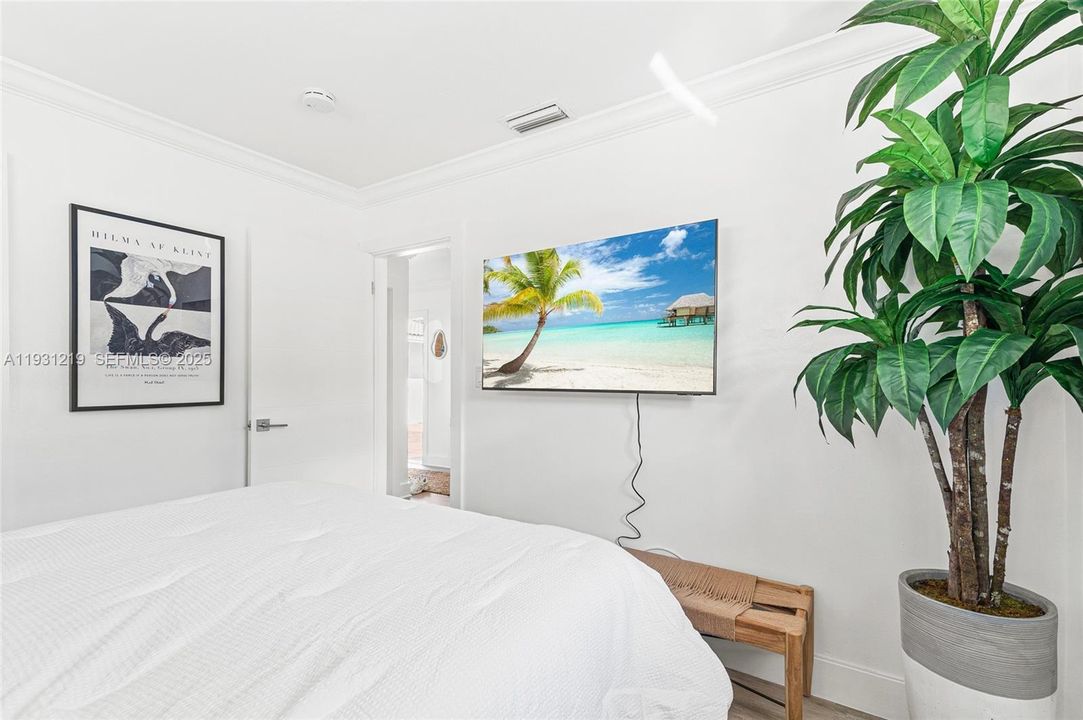 待售: $1,300,000 (3 贝兹, 2 浴室, 1750 平方英尺)