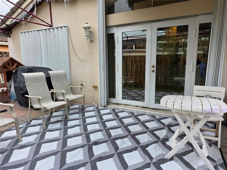 На продажу: $420,000 (3 спален, 2 ванн, 1336 Квадратных фут)