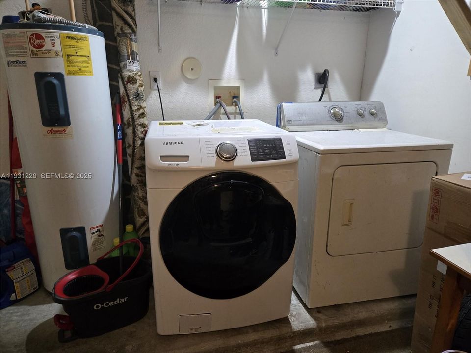 На продажу: $420,000 (3 спален, 2 ванн, 1336 Квадратных фут)