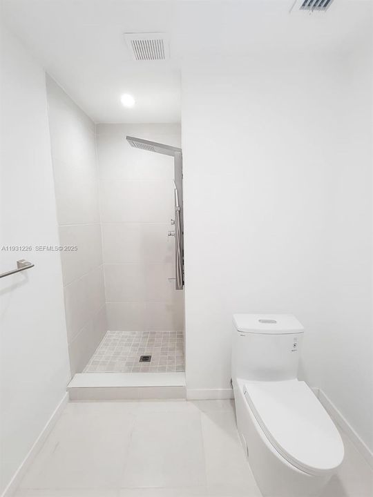 待售: $1,100,000 (3 贝兹, 2 浴室, 1588 平方英尺)