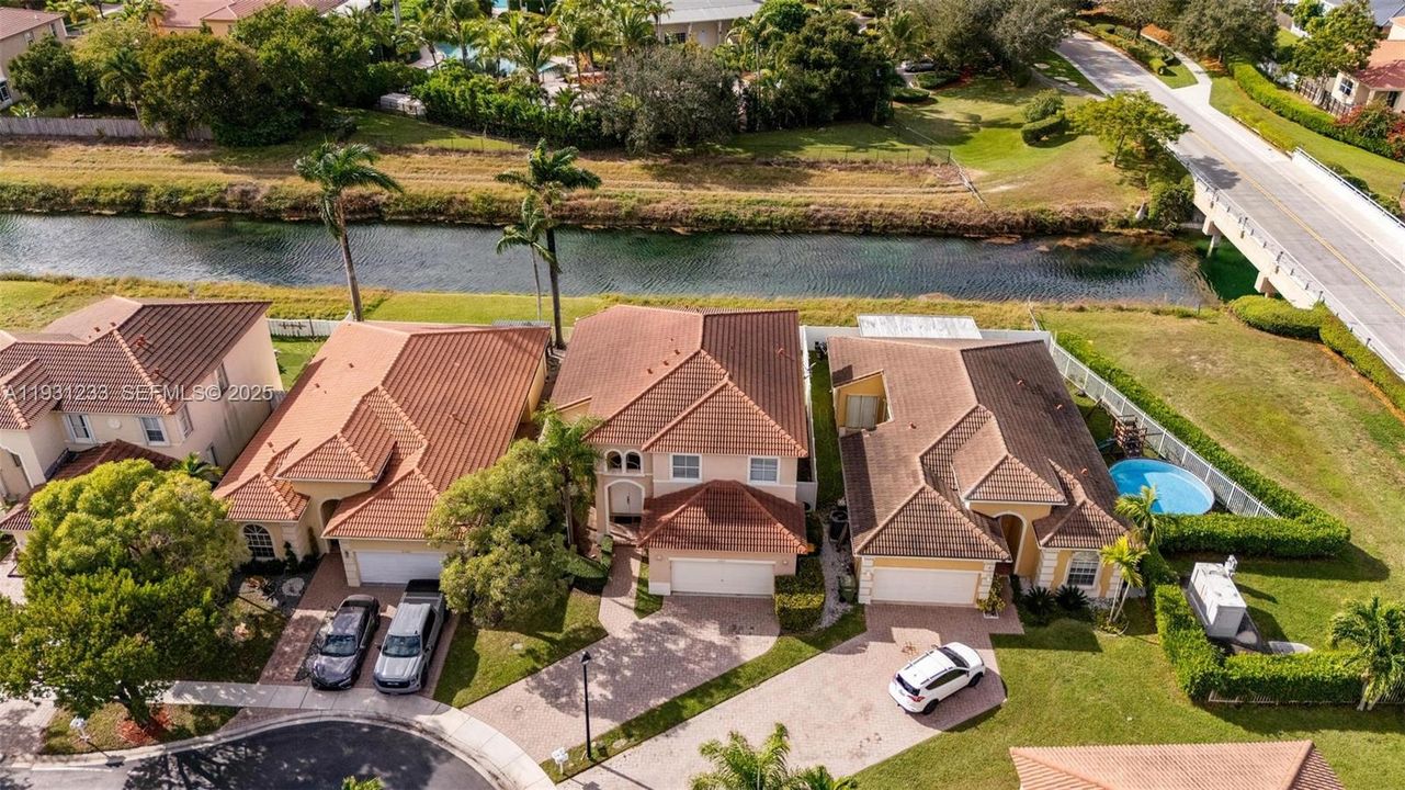 En Venta: $584 (5 camas, 3 baños, 2494 Pies cuadrados)