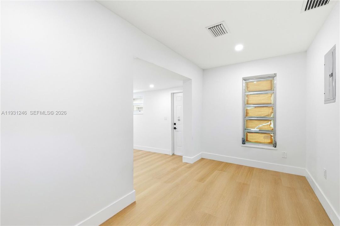 For Sale: $800,000 (0 beds, 0 baths, 2098 Square Feet)