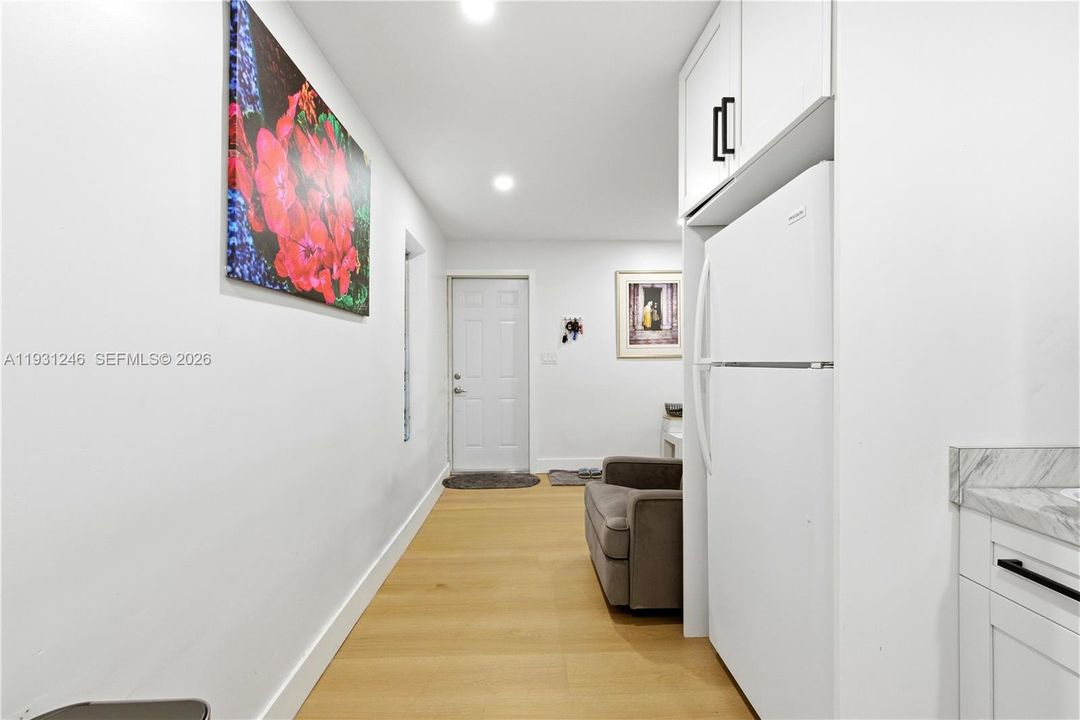 For Sale: $800,000 (0 beds, 0 baths, 2098 Square Feet)