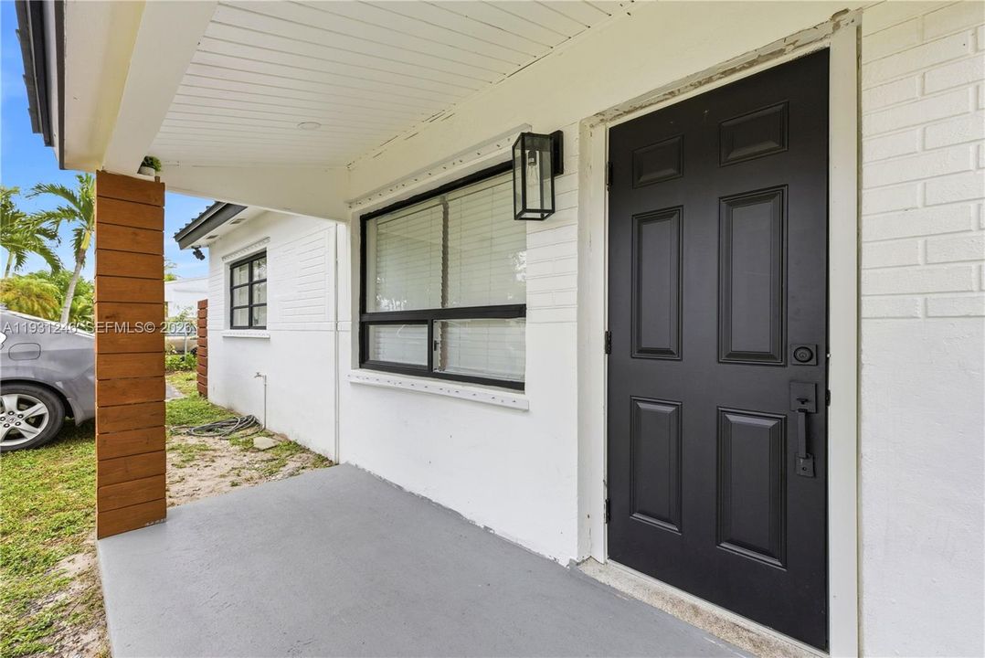 For Sale: $800,000 (0 beds, 0 baths, 2098 Square Feet)