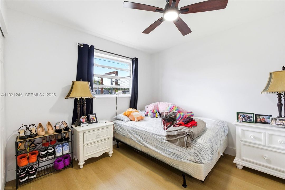 For Sale: $800,000 (0 beds, 0 baths, 2098 Square Feet)