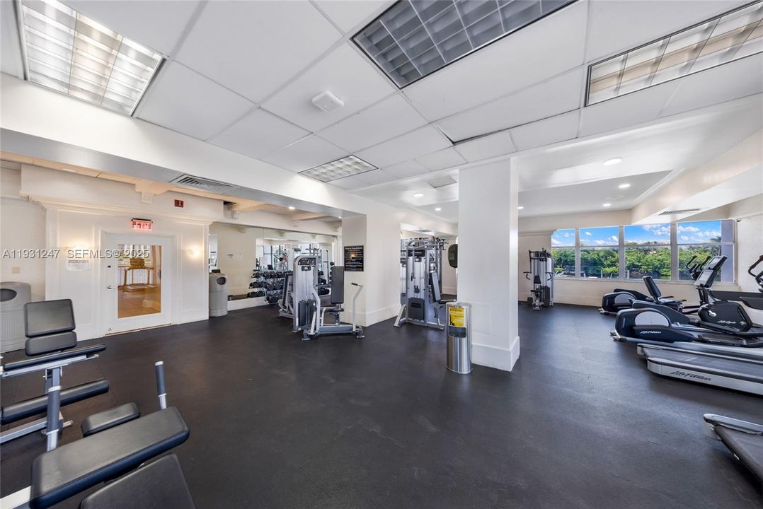 En Renta: $2,350 (2 camas, 1 baños, 1565 Pies cuadrados)