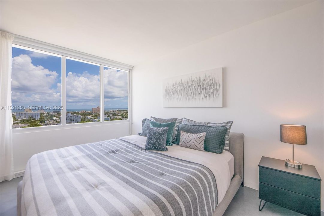 В аренду: $4,000 (1 спален, 1 ванн, 962 Квадратных фут)