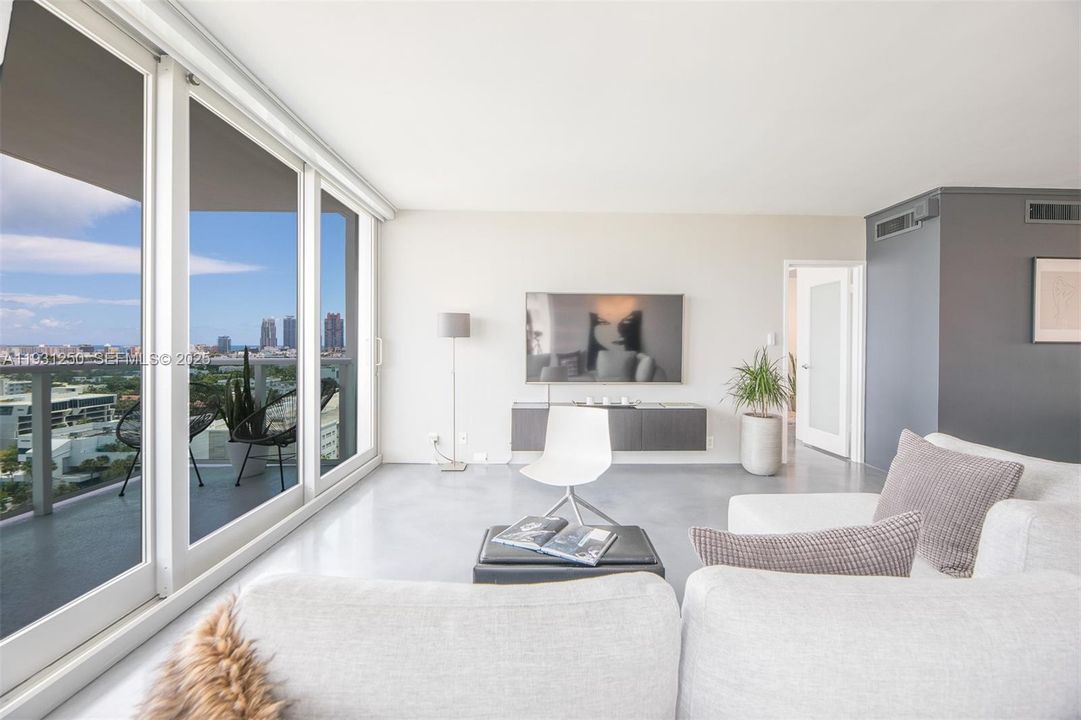 В аренду: $4,000 (1 спален, 1 ванн, 962 Квадратных фут)