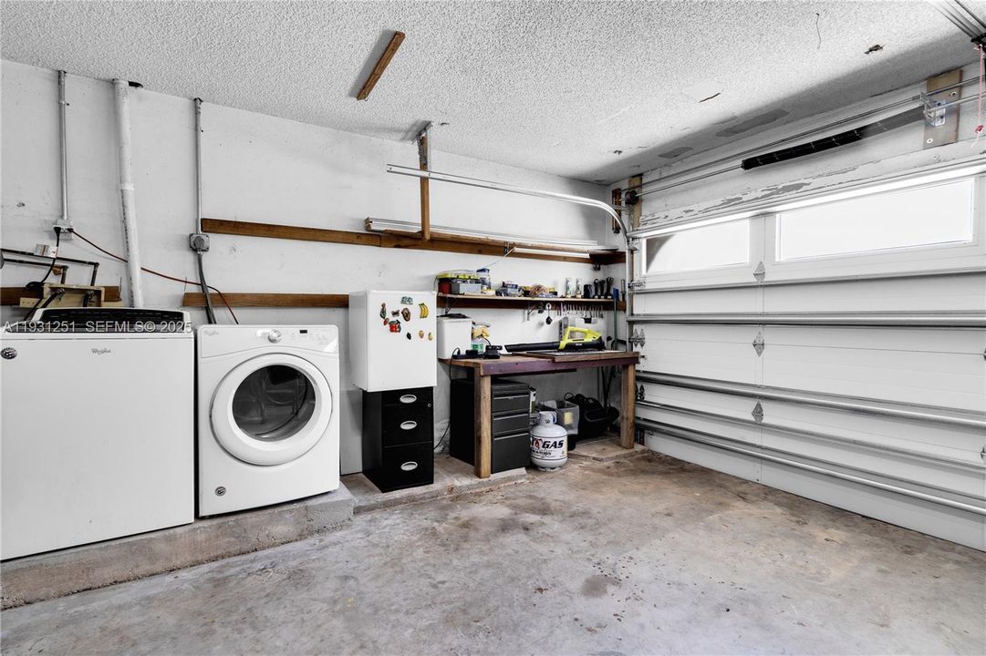 待售: $710,000 (3 贝兹, 2 浴室, 1457 平方英尺)