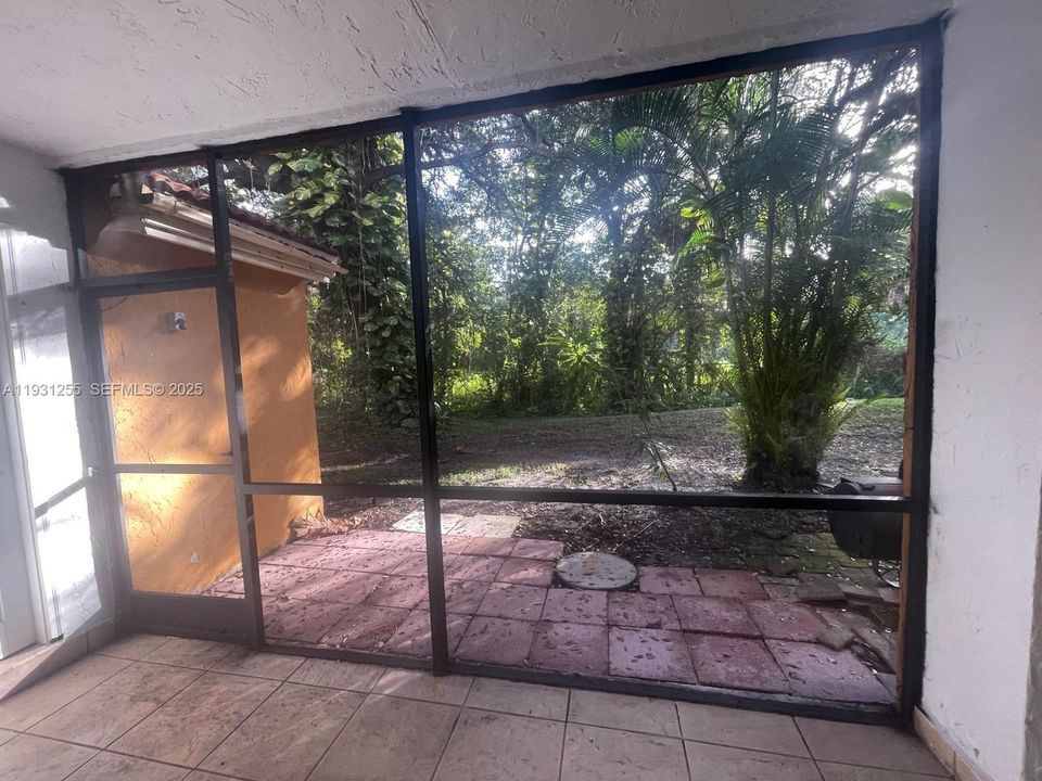 В аренду: $2,550 (3 спален, 2 ванн, 1222 Квадратных фут)