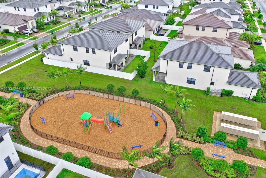 В аренду: $6,250 (4 спален, 3 ванн, 3631 Квадратных фут)