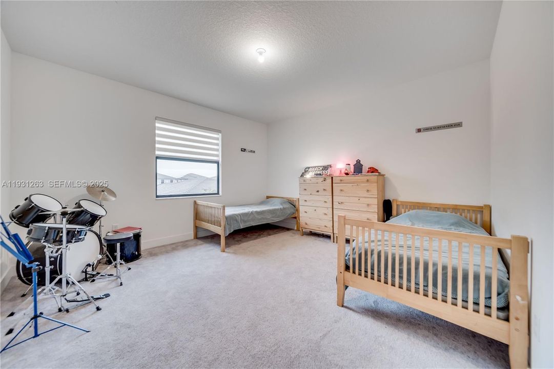 В аренду: $6,250 (4 спален, 3 ванн, 3631 Квадратных фут)