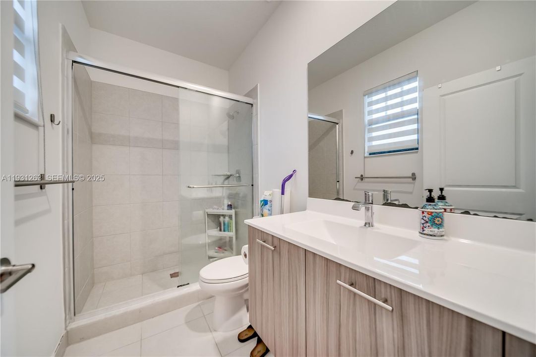 В аренду: $6,250 (4 спален, 3 ванн, 3631 Квадратных фут)