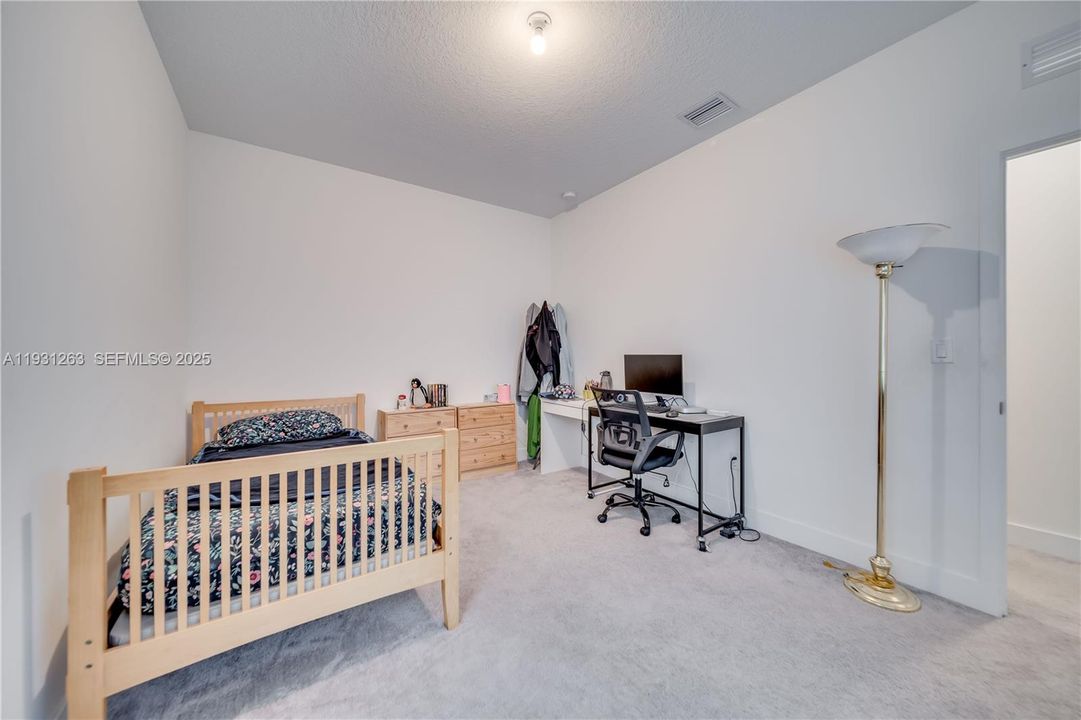 В аренду: $6,250 (4 спален, 3 ванн, 3631 Квадратных фут)