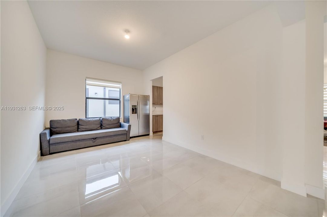 В аренду: $6,250 (4 спален, 3 ванн, 3631 Квадратных фут)