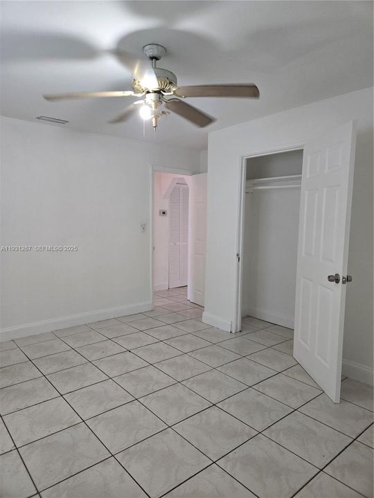 出租: $1,450 (1 贝兹, 1 浴室, 635 平方英尺)