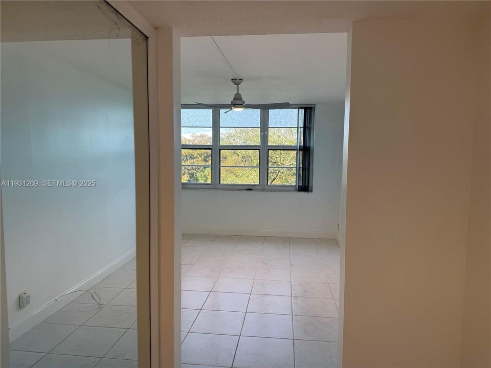 For Sale: $295,000 (3 beds, 2 baths, 1620 Square Feet)